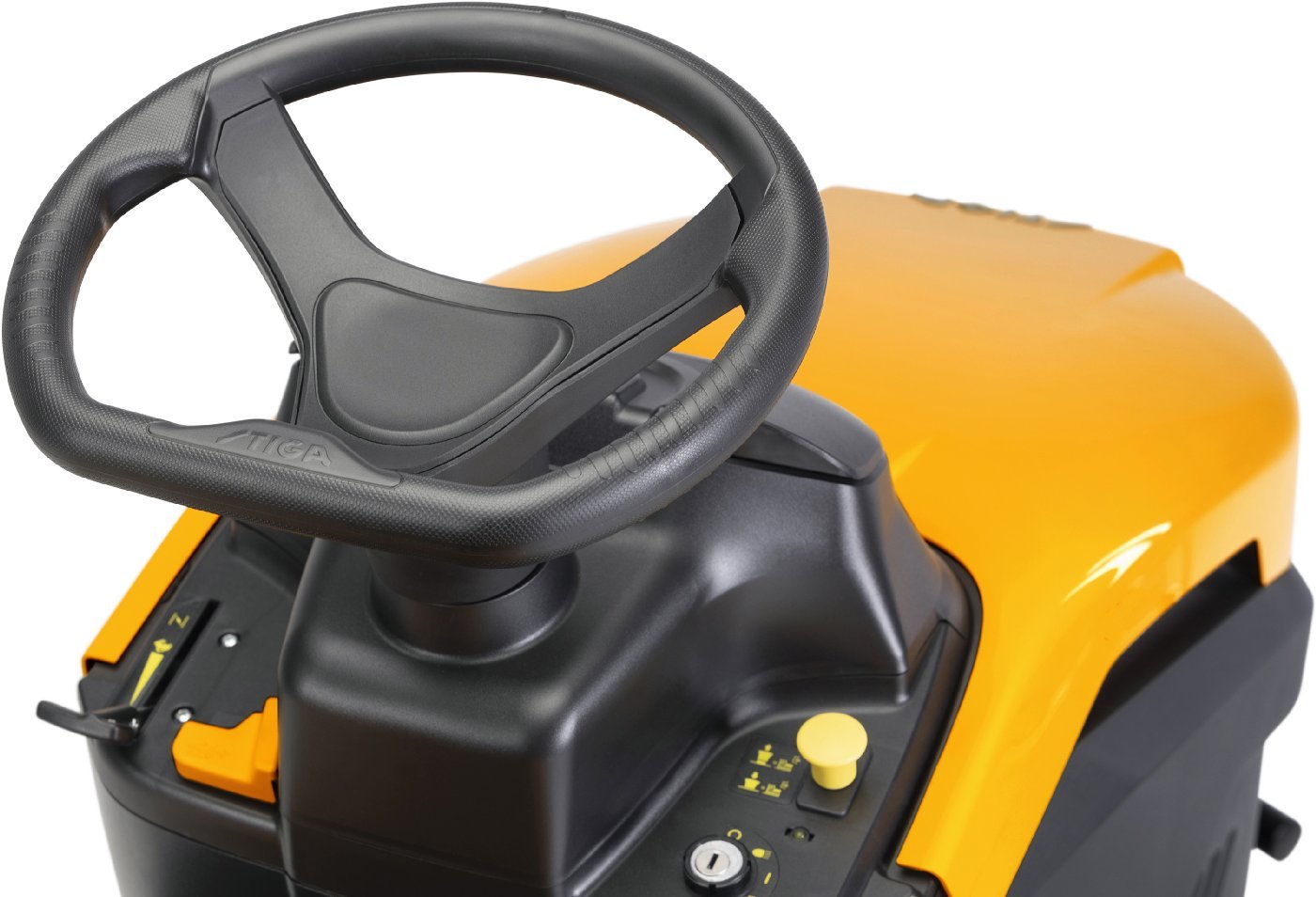 Stiga Rasentraktor Estate 598 W Special HONDA - Winterpaket mit Schneeschild und Schneeketten