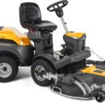 Stiga Frontmäher Park 500 WX Allradantrieb – Grundgerät ohne Mähwerk